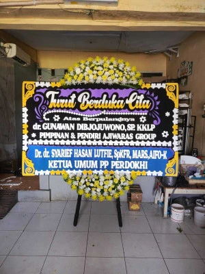 Papan Bunga di Purwosari Tlogowungu